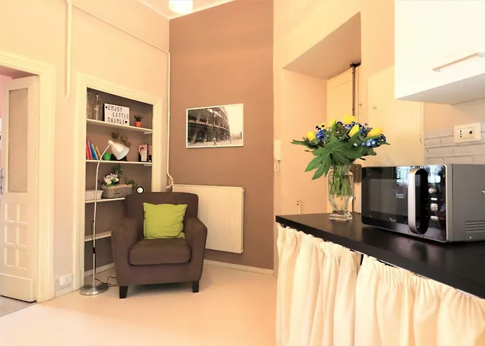 Daire Pamphili Park Romantic Retreat *