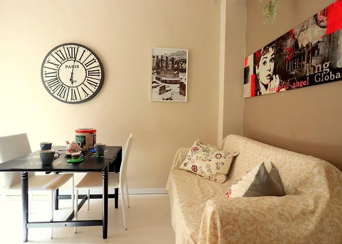 Pamphili Park Romantic Retreat Apartament